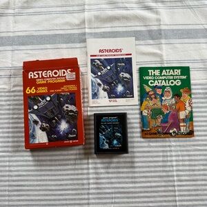Asteroids Atari 2600 Game Cartridge - Org. Box, Manual & Catalog